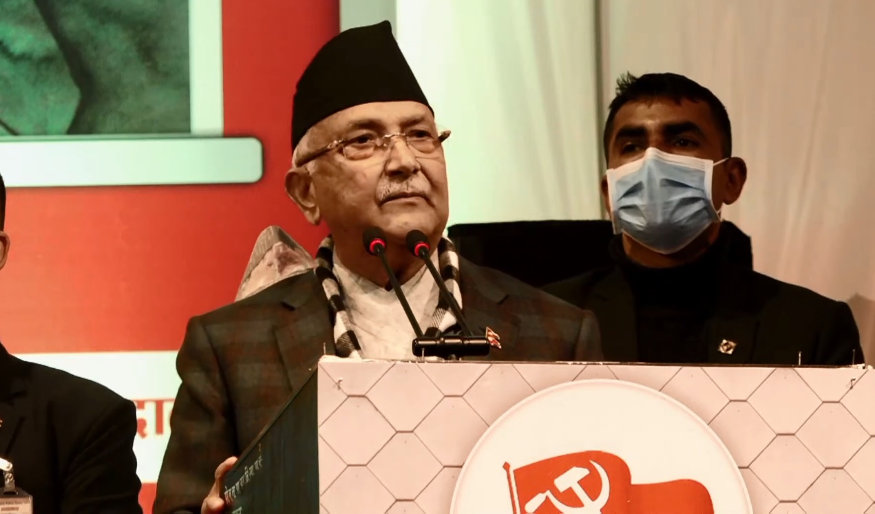 केपी ओलीको आरोप- छोरीलाई मेयर जिताउन प्रचण्डलाई गठबन्धन चाहिएको हो